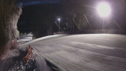 Prostřední část sjezdovky a snowpark