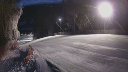 Prostřední část sjezdovky a snowpark