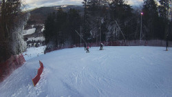 Prostřední část sjezdovky a snowpark