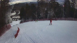 Prostřední část sjezdovky a snowpark