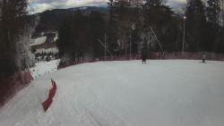 Prostřední část sjezdovky a snowpark