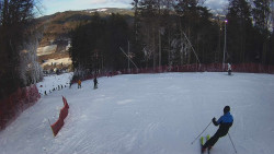 Prostřední část sjezdovky a snowpark