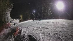 Prostřední část sjezdovky a snowpark