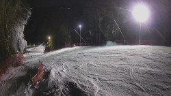 Prostřední část sjezdovky a snowpark