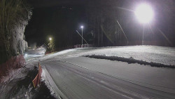 Prostřední část sjezdovky a snowpark