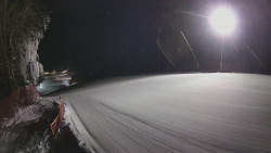 Prostřední část sjezdovky a snowpark