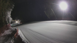 Prostřední část sjezdovky a snowpark