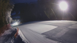 Prostřední část sjezdovky a snowpark
