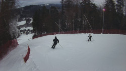 Prostřední část sjezdovky a snowpark