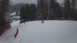 Prostřední část sjezdovky a snowpark