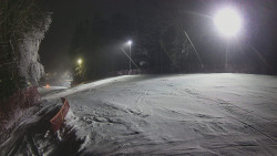 Prostřední část sjezdovky a snowpark