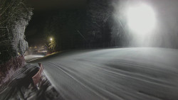 Prostřední část sjezdovky a snowpark