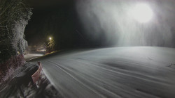 Prostřední část sjezdovky a snowpark