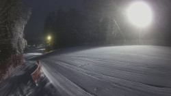 Prostřední část sjezdovky a snowpark