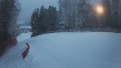 Prostřední část sjezdovky a snowpark