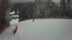 Prostřední část sjezdovky a snowpark