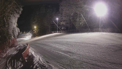 Prostřední část sjezdovky a snowpark