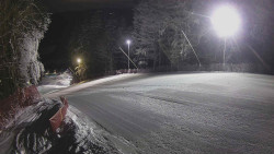 Prostřední část sjezdovky a snowpark