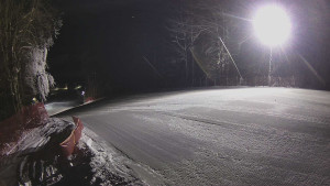 Skiareál Karolinka - Prostřední část sjezdovky a snowpark - 2.1.2026 v 03:02 Skiareál Karolinka - Prostřední část sjezdovky a snowpark - 2.1.2026 v 03:02