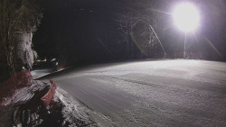 Prostřední část sjezdovky a snowpark