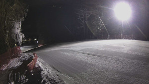 Skiareál Karolinka - Prostřední část sjezdovky a snowpark - 2.1.2026 v 06:05 Skiareál Karolinka - Prostřední část sjezdovky a snowpark - 2.1.2026 v 06:05