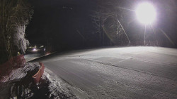 Prostřední část sjezdovky a snowpark