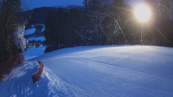 Prostřední část sjezdovky a snowpark