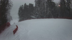 Prostřední část sjezdovky a snowpark