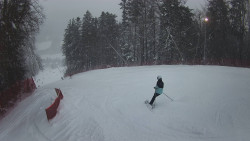 Prostřední část sjezdovky a snowpark