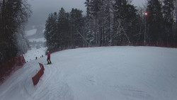 Prostřední část sjezdovky a snowpark