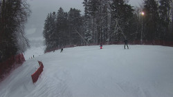 Prostřední část sjezdovky a snowpark
