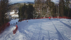 Prostřední část sjezdovky a snowpark