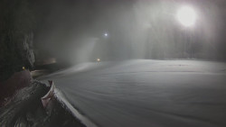 Prostřední část sjezdovky a snowpark