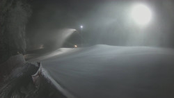 Prostřední část sjezdovky a snowpark