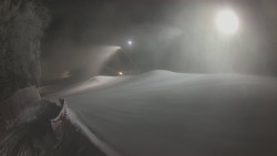 Prostřední část sjezdovky a snowpark