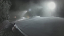 Prostřední část sjezdovky a snowpark