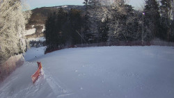 Prostřední část sjezdovky a snowpark