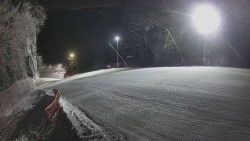 Prostřední část sjezdovky a snowpark