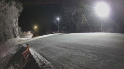 Prostřední část sjezdovky a snowpark
