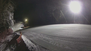 Skiareál Karolinka - Prostřední část sjezdovky a snowpark - 7.1.2026 v 01:35 Skiareál Karolinka - Prostřední část sjezdovky a snowpark - 7.1.2026 v 01:35