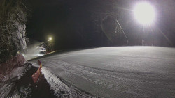 Prostřední část sjezdovky a snowpark
