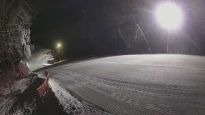 Skiareál Karolinka - Prostřední část sjezdovky a snowpark - 7.1.2026 v 02:45 Skiareál Karolinka - Prostřední část sjezdovky a snowpark - 7.1.2026 v 02:45
