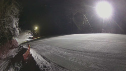 Prostřední část sjezdovky a snowpark