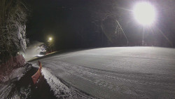 Prostřední část sjezdovky a snowpark