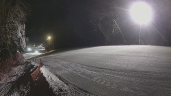 Prostřední část sjezdovky a snowpark