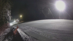 Prostřední část sjezdovky a snowpark