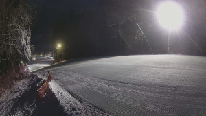 Skiareál Karolinka - Prostřední část sjezdovky a snowpark - 7.1.2026 v 06:50 Skiareál Karolinka - Prostřední část sjezdovky a snowpark - 7.1.2026 v 06:50