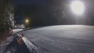 Skiareál Karolinka - Prostřední část sjezdovky a snowpark - 7.1.2026 v 06:55 Skiareál Karolinka - Prostřední část sjezdovky a snowpark - 7.1.2026 v 06:55