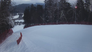 Skiareál Karolinka - Prostřední část sjezdovky a snowpark - 7.1.2026 v 08:35 Skiareál Karolinka - Prostřední část sjezdovky a snowpark - 7.1.2026 v 08:35