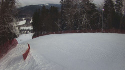 Prostřední část sjezdovky a snowpark